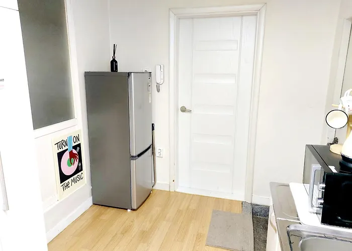 Appartement Cheongdam X K-star Road, 강남구청역 도보 8분! 청담역 도보 9분! *